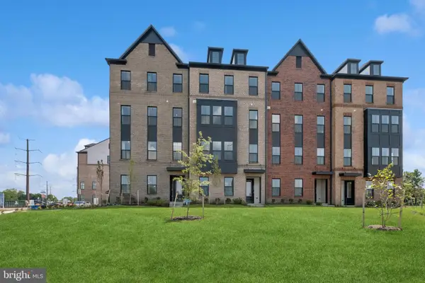 14945 Deco Cir #lot 37, CHANTILLY, VA 20151