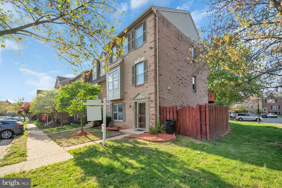 13828 Coleman Ct, Centreville, VA 20120 - #2