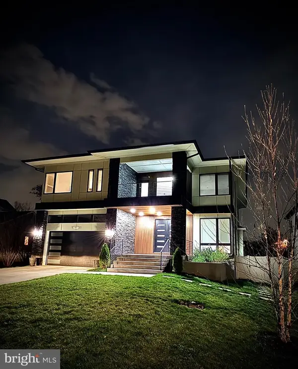 1815 Peabody Dr, FALLS CHURCH, VA 22043