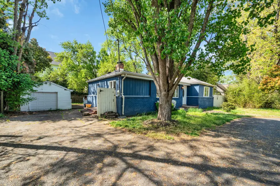 8106 Fort Hunt Rd, Alexandria, VA 22308 - #2