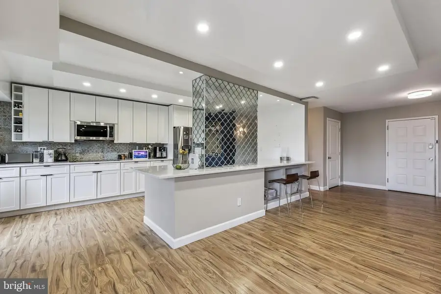 8380 Greensboro Dr #118, McLean, VA 22102 - #2