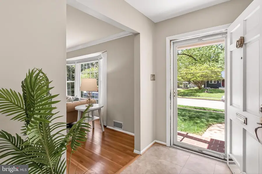 8603 Cushman Pl, Alexandria, VA 22308 - #3