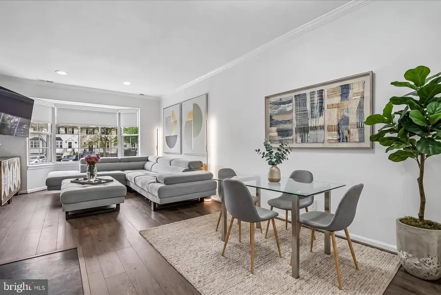 4168 Dawn Valley Ct #82b, Chantilly, VA 20151 - #3