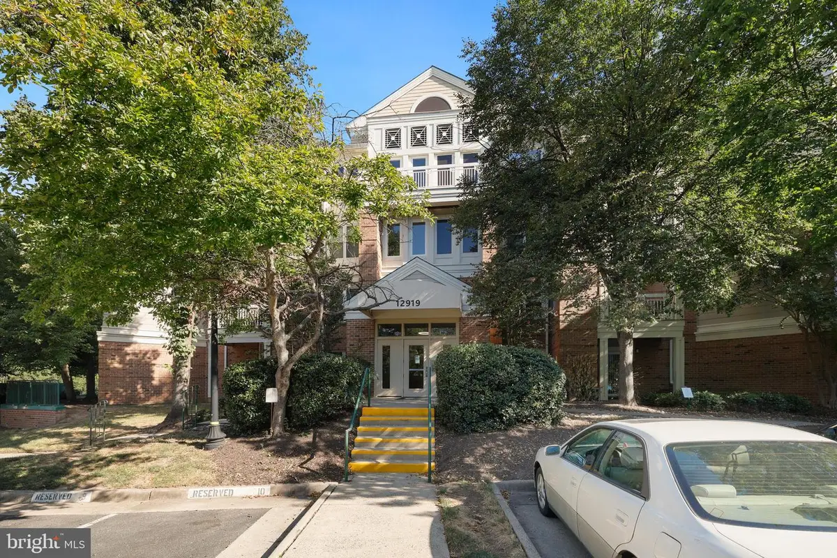 12919 Alton Sq #212, Herndon, VA 20170 - #1
