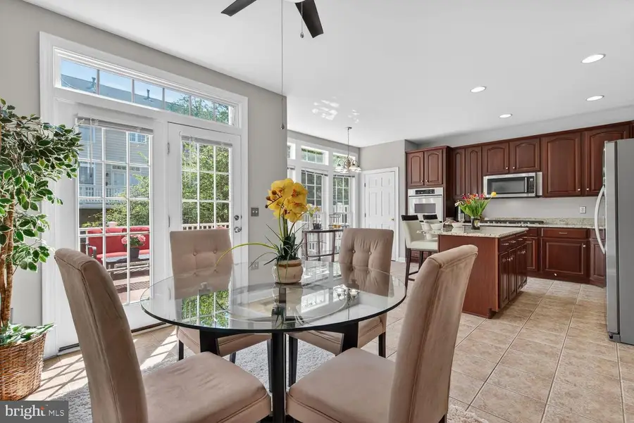 8057 Samuel Wallis St, Lorton, VA 22079 - #2