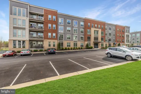 6101 Fairview Farm Dr #207, ALEXANDRIA, VA 22315