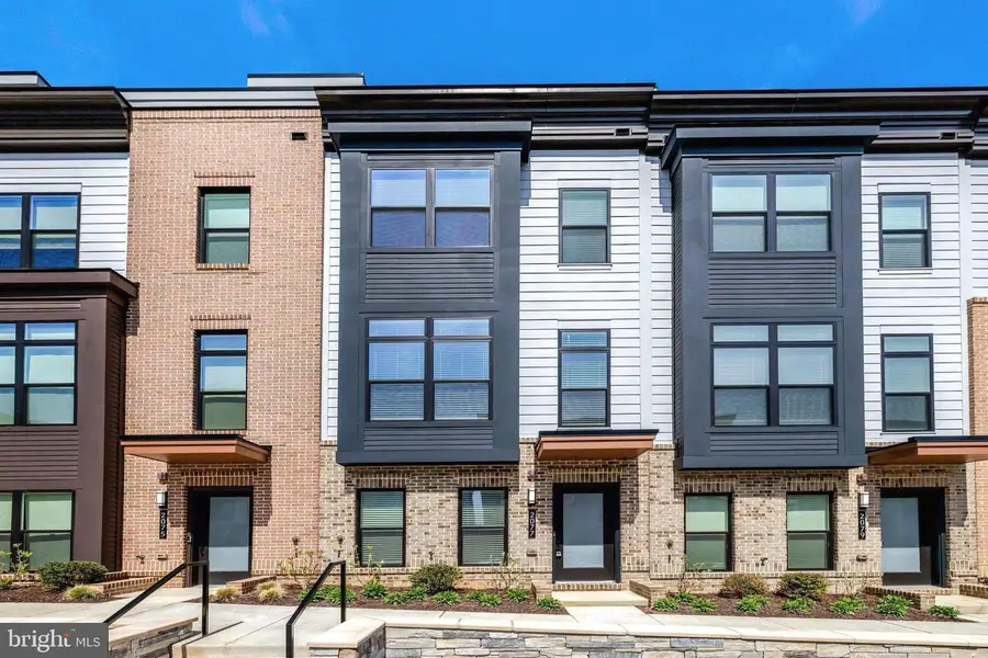 2077 Tysons Ridgeline Rd, Falls Church, VA 22043 - #2