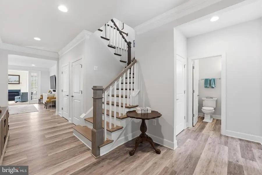 2240 N Underwood St, Falls Church, VA 22043 - #2