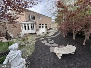 11101 Chessington Pl, Reston, VA 20194 - #3