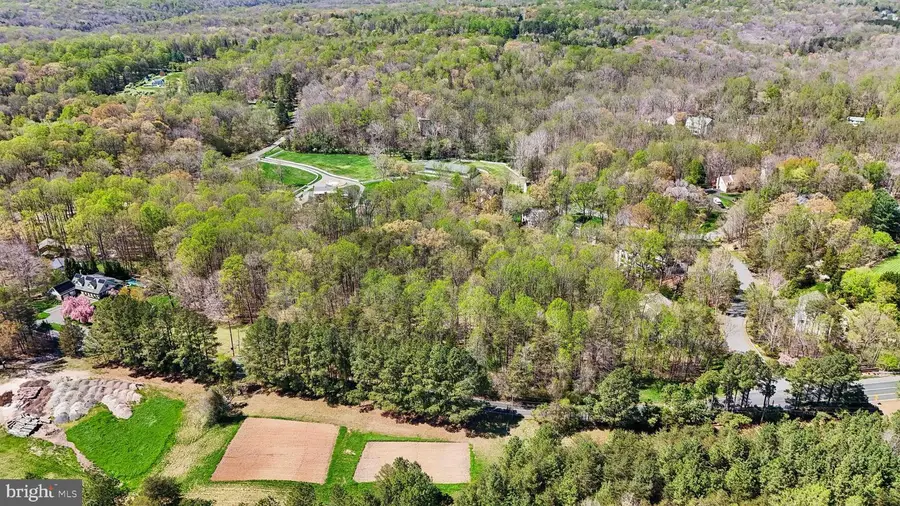 11920 Henderson Rd, Clifton, VA 20124 - #3