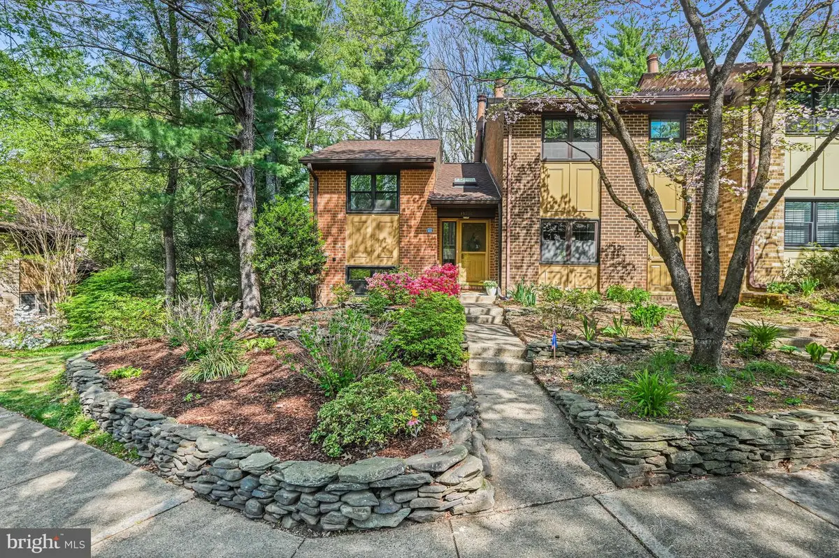 11334 Headlands Ct, Reston, VA 20191 - #1