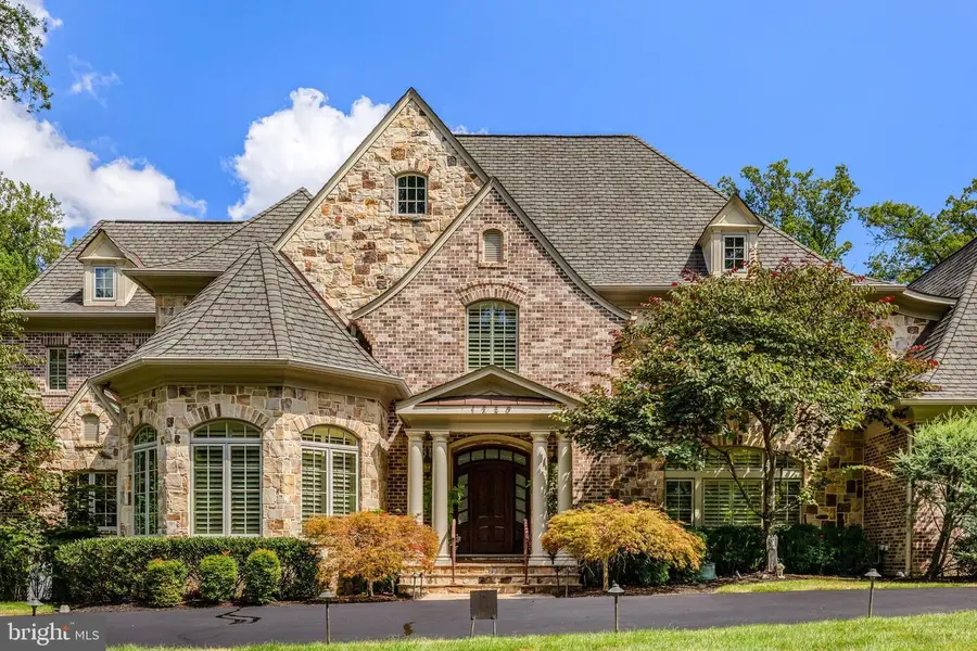 1239 Daleview Dr, McLean, VA 22102 - #3