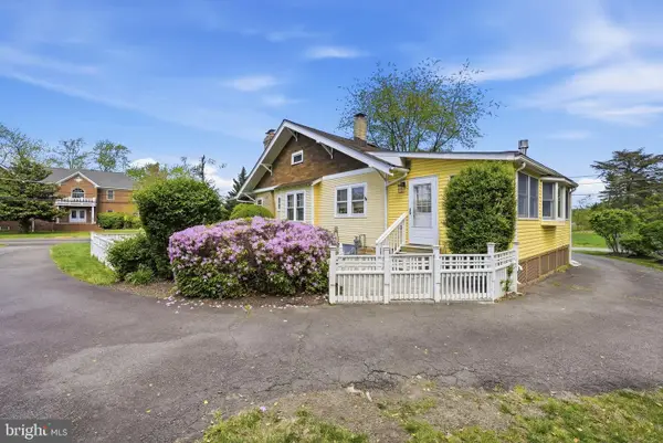 7601 Idylwood Rd, FALLS CHURCH, VA 22043