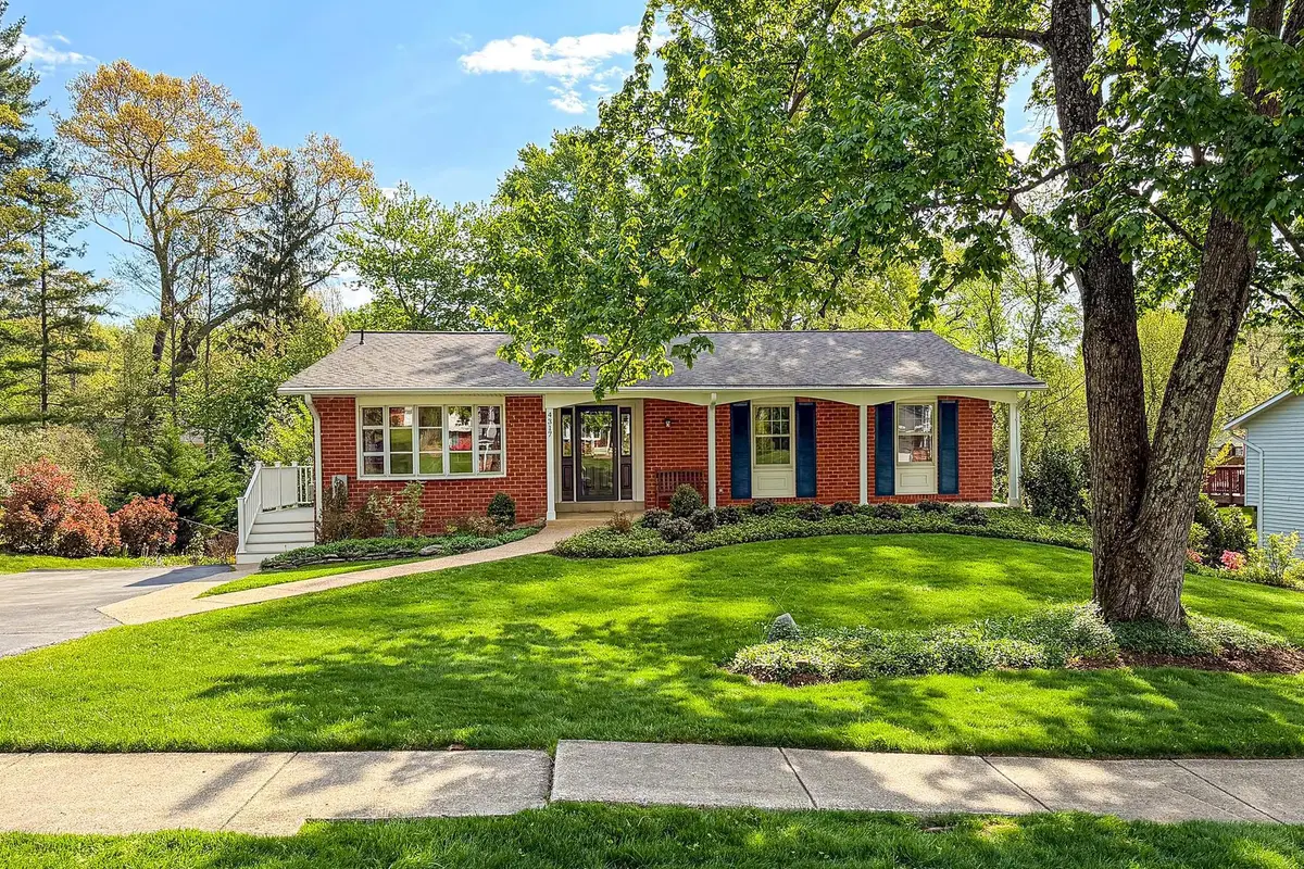 4317 Selkirk Dr, Fairfax, VA 22032 - #1