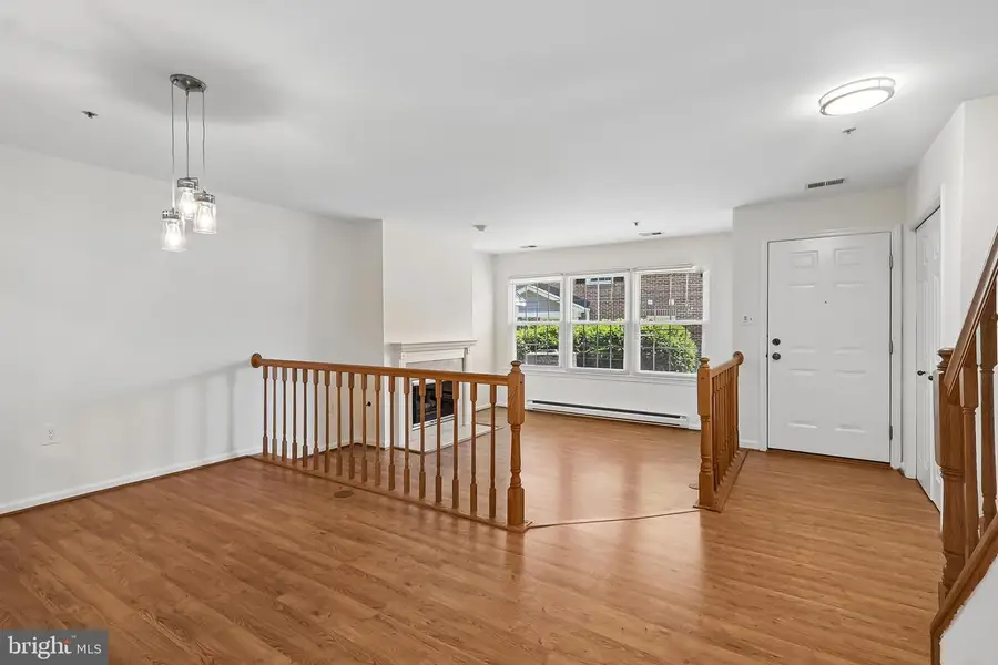 11791 Rockaway Ln #47, Fairfax, VA 22030 - #2
