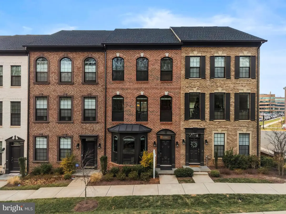 4434 Fair Lakes Ct, Fairfax, VA 22033 - #1