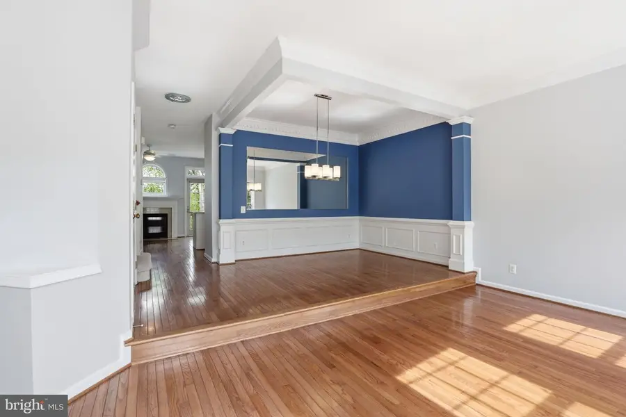 12880 Fair Valley Ct, Fairfax, VA 22033 - #2