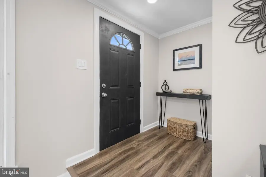 7552 Blanford Ct, Alexandria, VA 22315 - #2