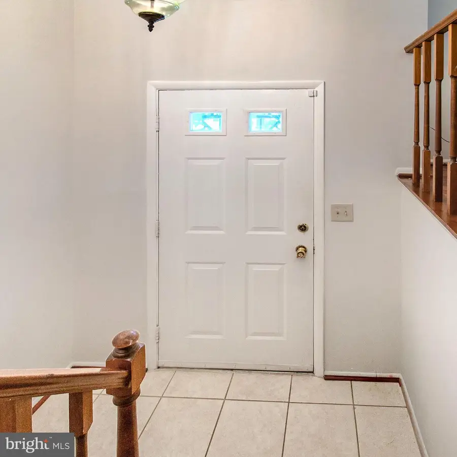 4013 Pickstone Dr, Fairfax, VA 22032 - #3