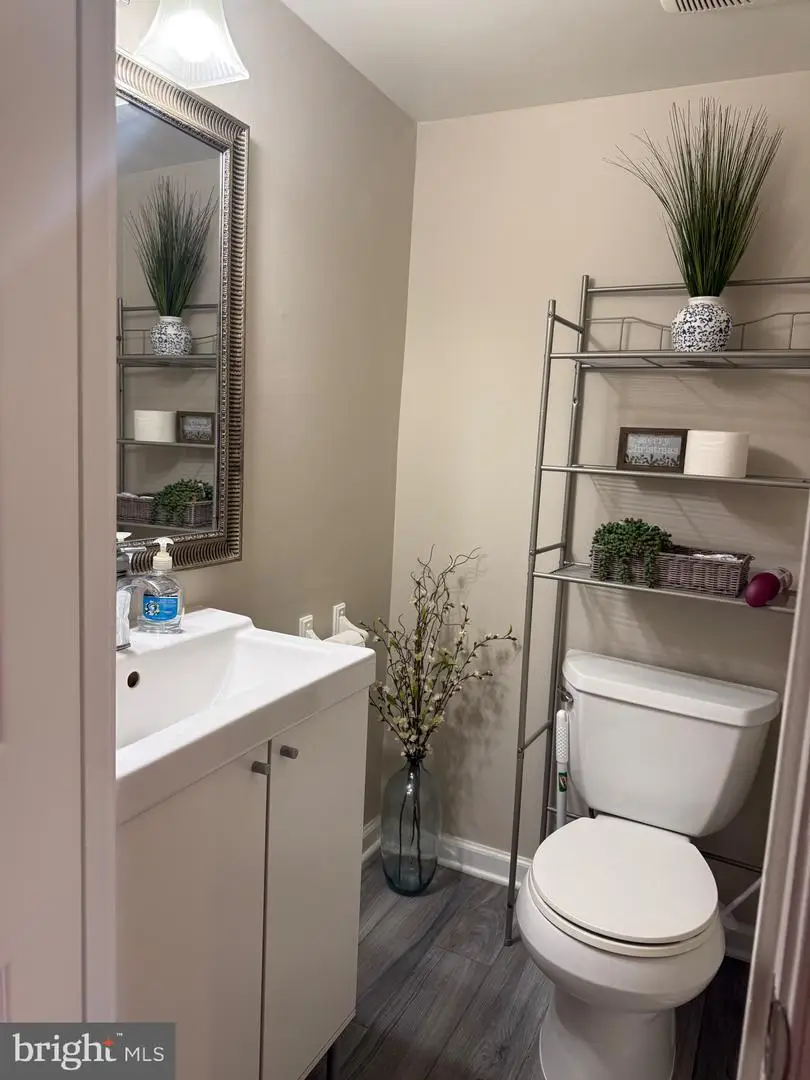 1121 Shannon Pl, Herndon, VA 20170 - #2