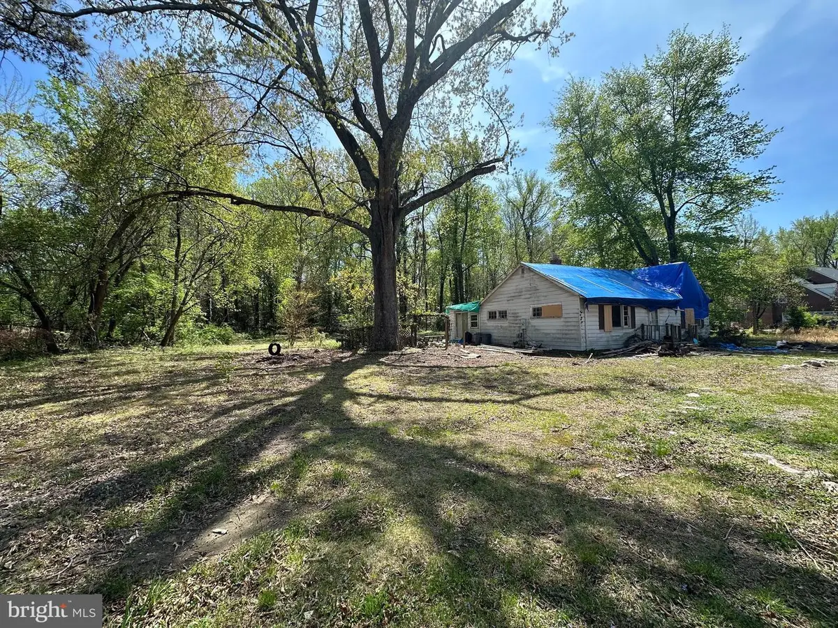 6001 Evergreen Trl, Lorton, VA 22079 - #1