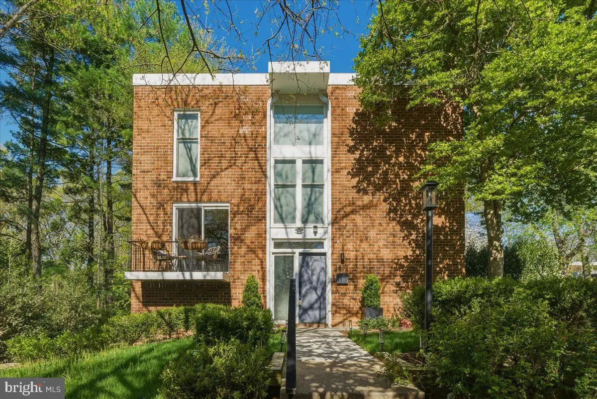 1632 Wainwright Dr, Reston, VA 20190 - #1