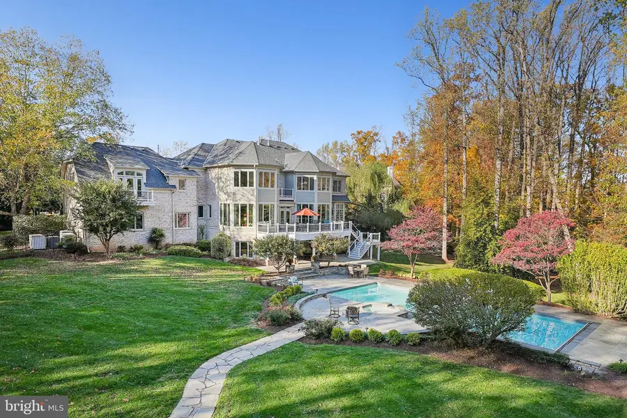 7785 Solitude Ct, McLean, VA 22102 - #2