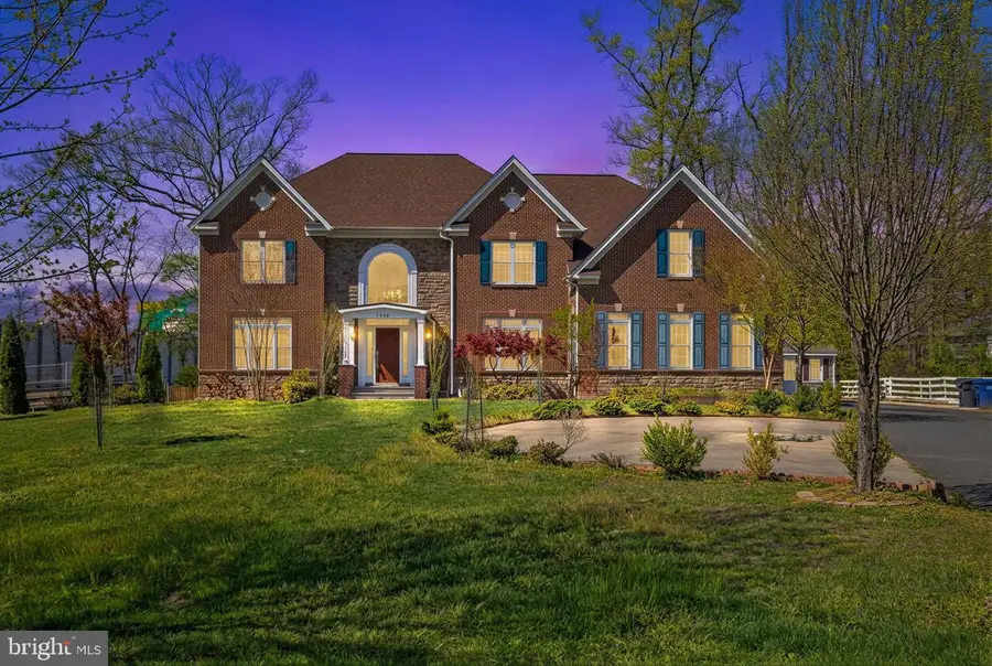 7934 Shreve Rd, Falls Church, VA 22043 - #2