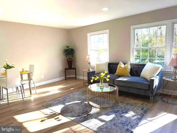 6302 Paddington Ln, CENTREVILLE, VA 20120