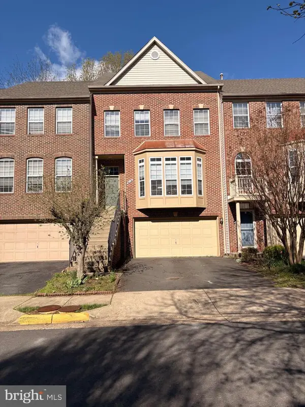 4118 Leclair Ct, FAIRFAX, VA 22033