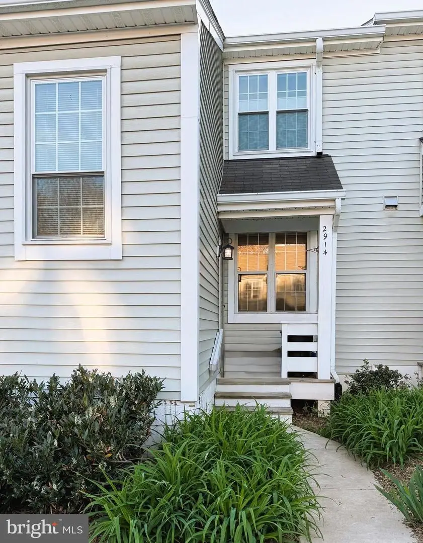 2914 Yarling Ct, Falls Church, VA 22042 - #1