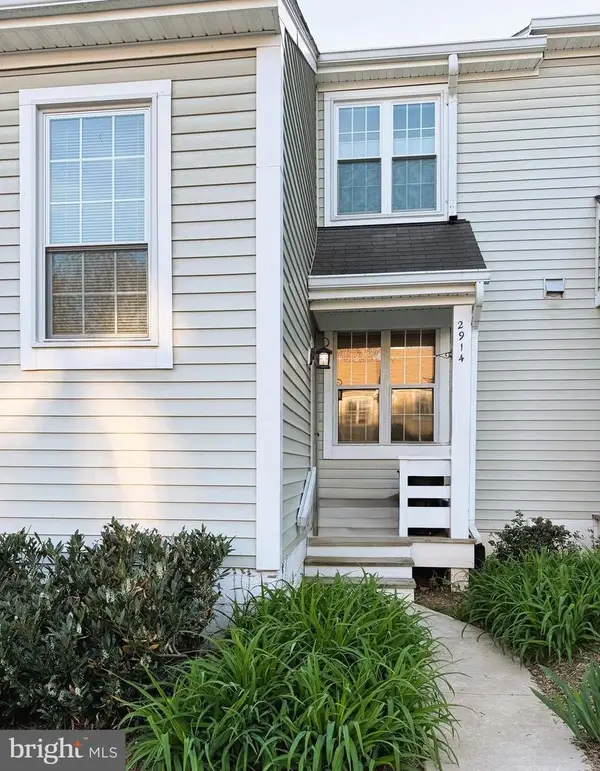 2914 Yarling Ct, FALLS CHURCH, VA 22042