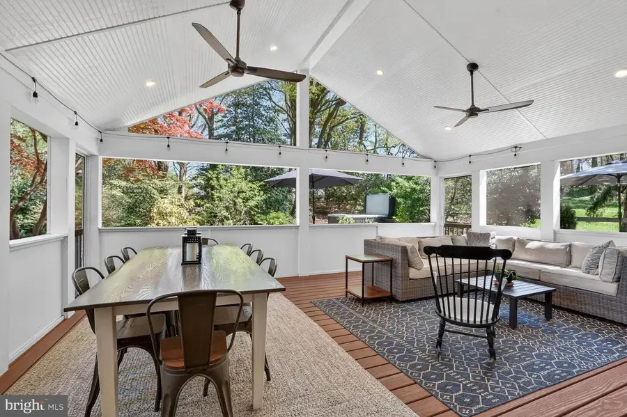 3811 Bent Branch Rd, Falls Church, VA 22041 - #3