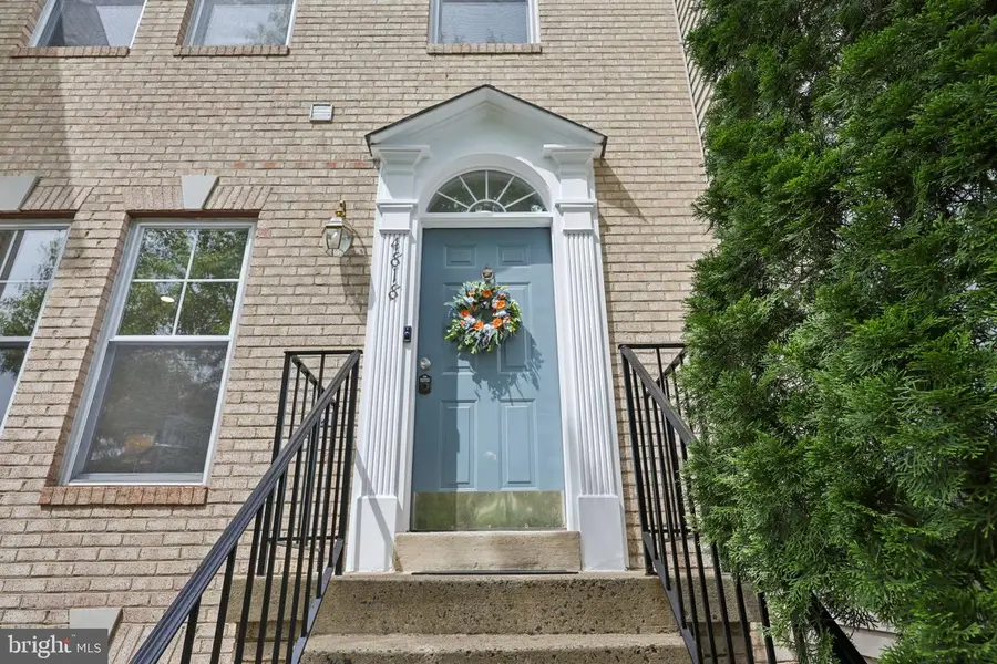 4818 Pheasant Brook Ln, Fairfax, VA 22033 - #2