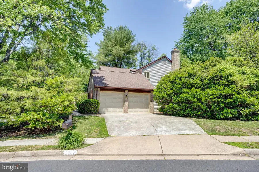 9202 Dorothy Ln, Springfield, VA 22153 - #3