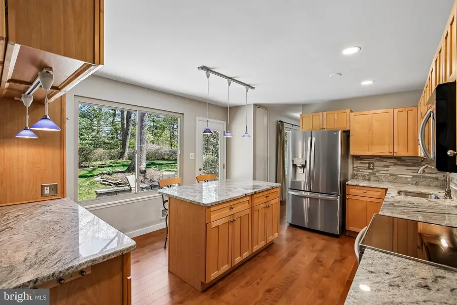 1440 Aldenham Ln, Reston, VA 20190 - #3