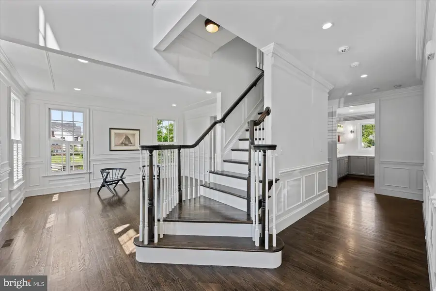 6158 Tompkins Dr, McLean, VA 22101 - #3