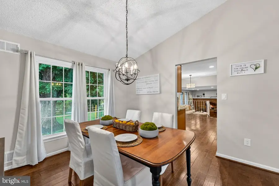 6305 Windward Dr, Burke, VA 22015 - #3