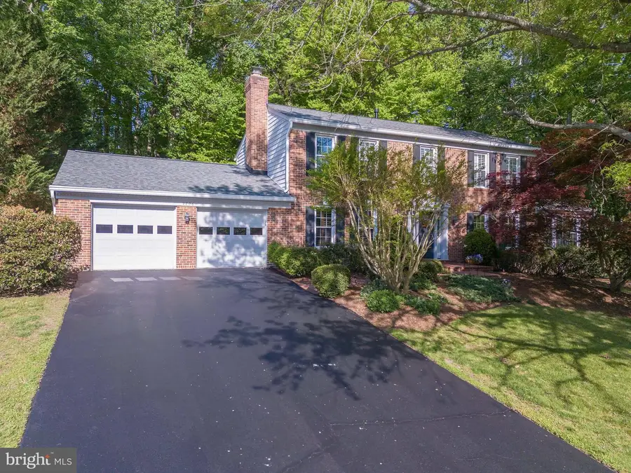 7706 Lakeloft Ct, Fairfax Station, VA 22039 - #3