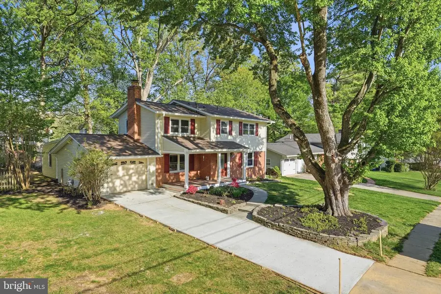 2435 Shenandoah St, Vienna, VA 22180 - #2