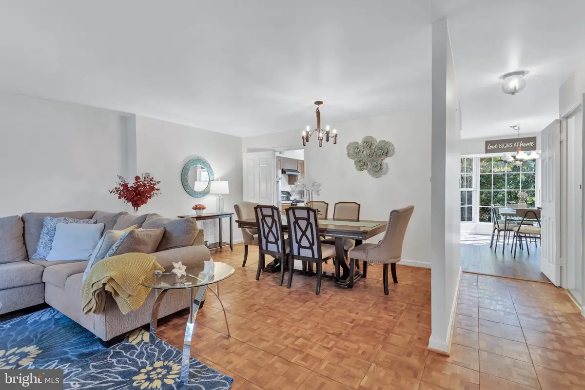 9009 Sweet Birch Ct, Springfield, VA 22152 - #1