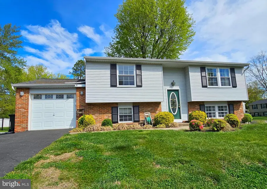 7907 Steadman St, Alexandria, VA 22309 - #2