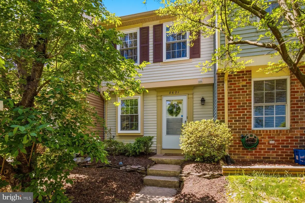 8621 Kenosha Ct, Lorton, VA 22079 - #1