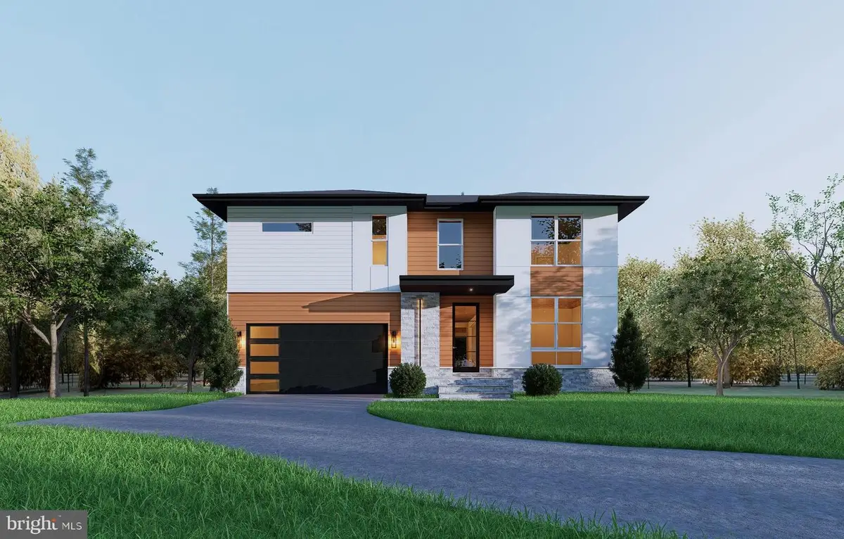 6645 Hallwood Ave, Falls Church, VA 22046 - #1