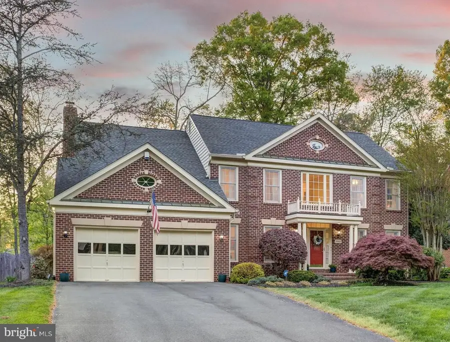 8203 Mack St, Alexandria, VA 22308 - #2