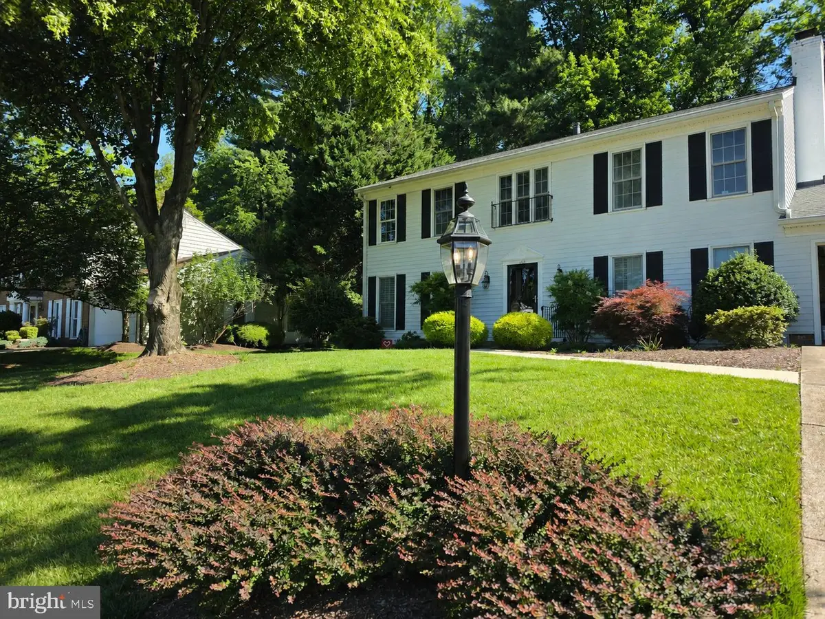 103 Saratoga Way Ne, Vienna, VA 22180 - #1