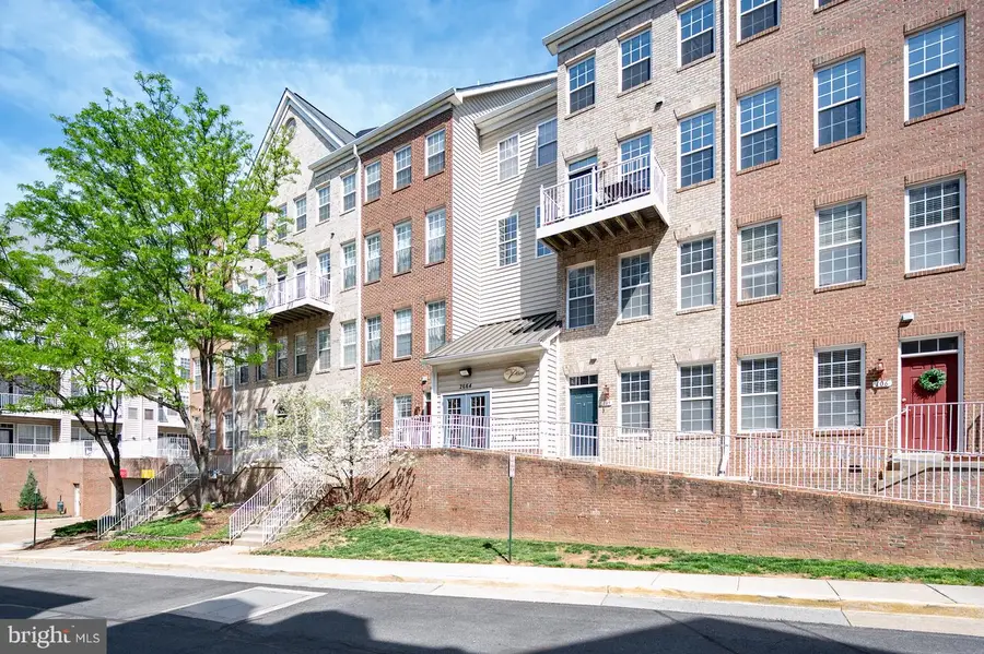 2664 Manhattan Pl #305, Vienna, VA 22180 - #3
