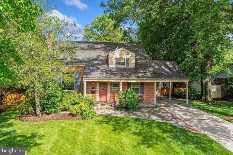 9005 Greylock St, Alexandria, VA 22308 - #2