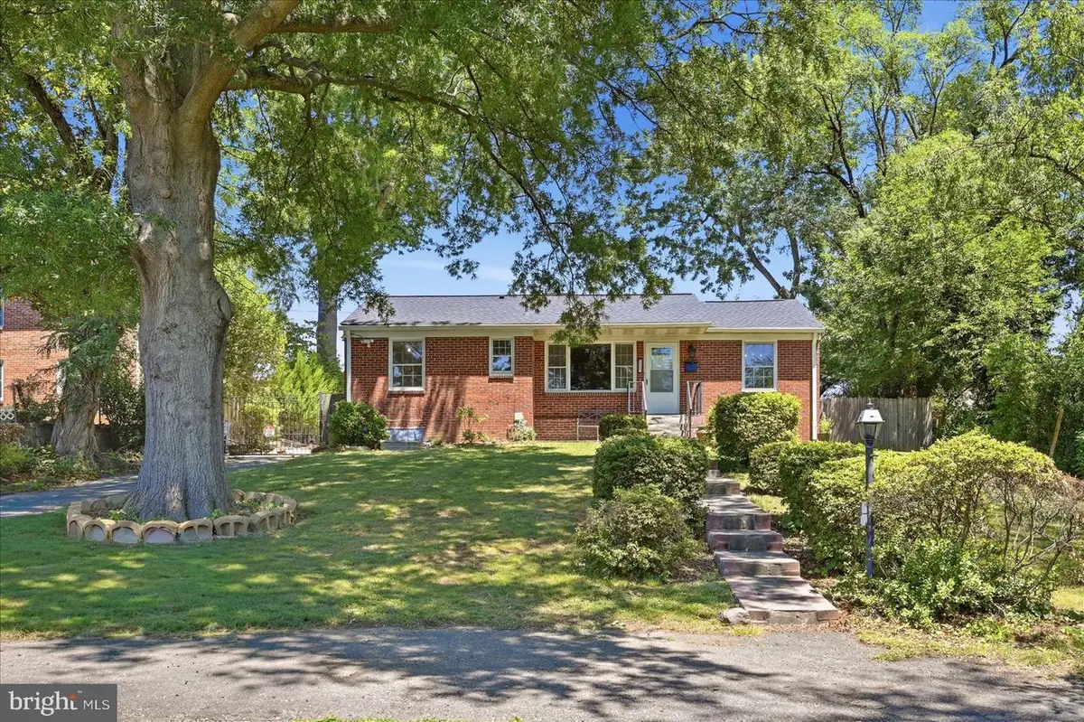 3112 Groveton St, Alexandria, VA 22306 - #1