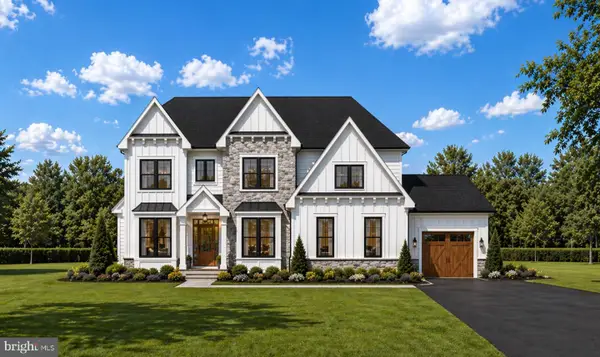 8904 Higdon Dr, VIENNA, VA 22182